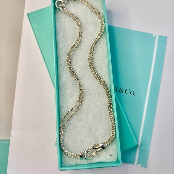 Tiffany &Co. pre-own double row love knot Pendant/Necklace 925 silver Italy - Picture 2 of 6